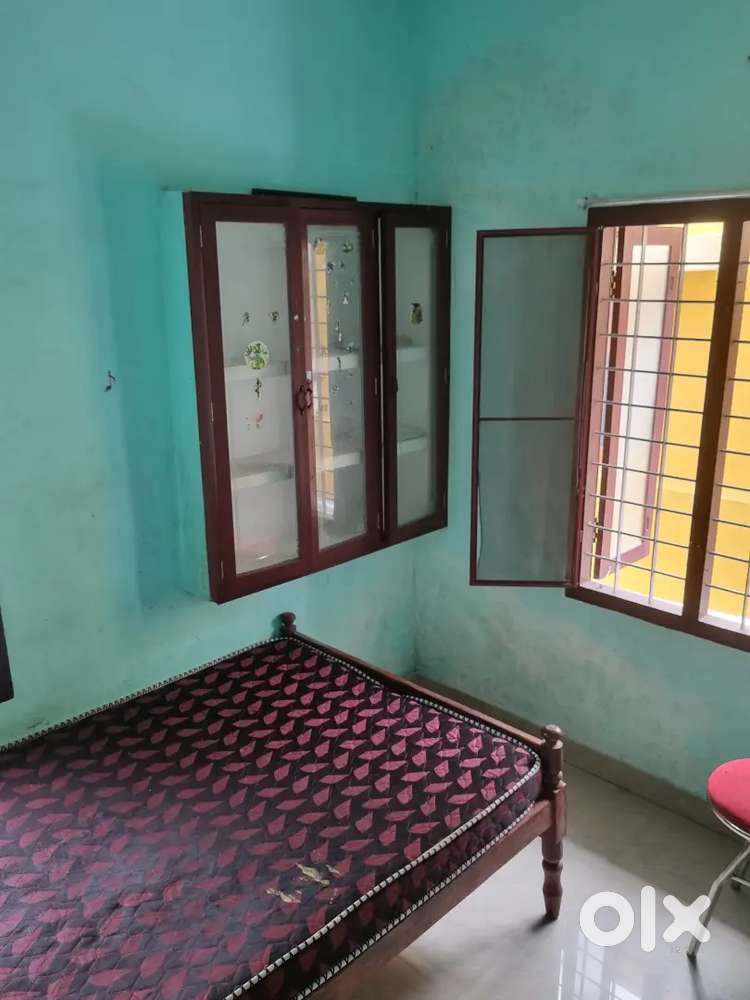 Room for rent for bachelor and families
