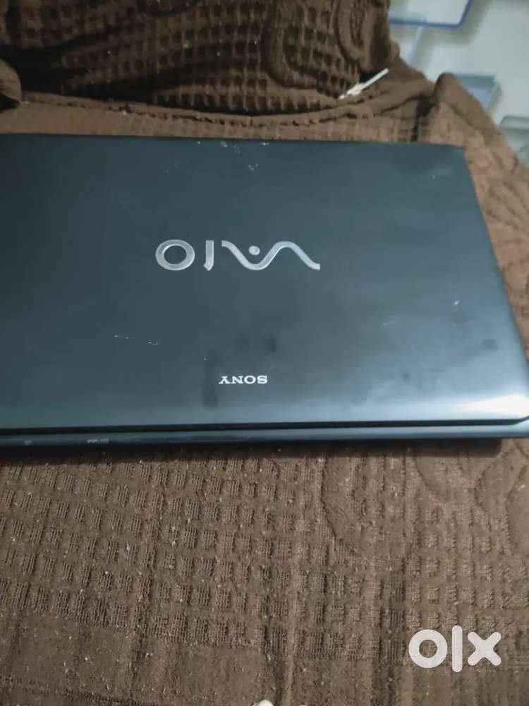 Sony Laptop 15.6 inch i3