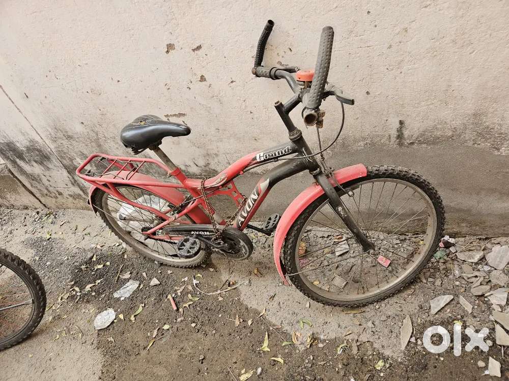 Avon company,  new tyre & Running condition