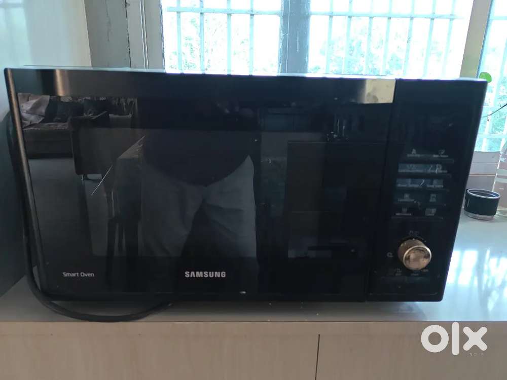 Micro Oven