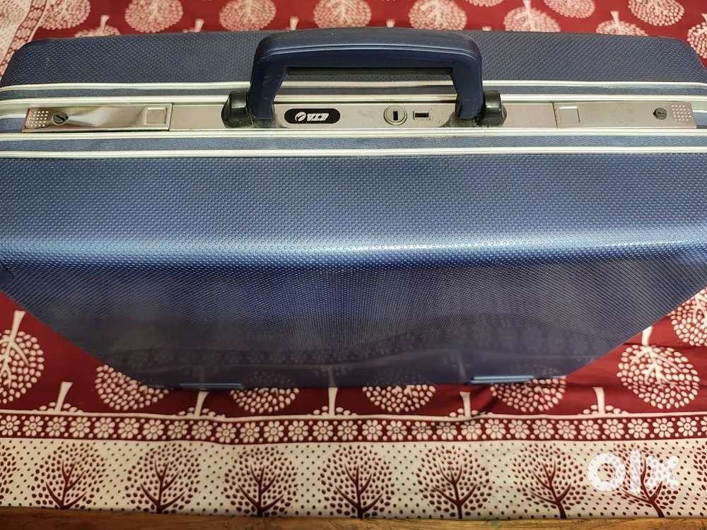 Vip suitcase trolley