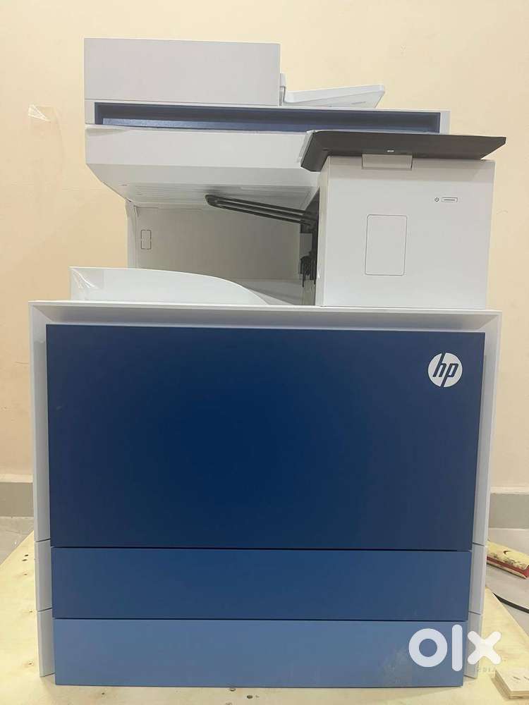Used like brand new, mint condition High end HP Copier