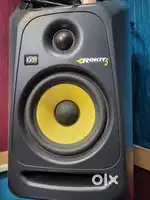 KRK ROKIT 5 CLASSIC POWERED STUDIO MONITER(PAIR) 2 PEICE