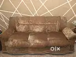 5 seater sofa with negotiable price