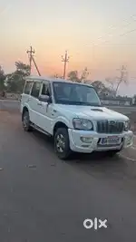 Mahindra Scorpio m2di 2011 model paper complete