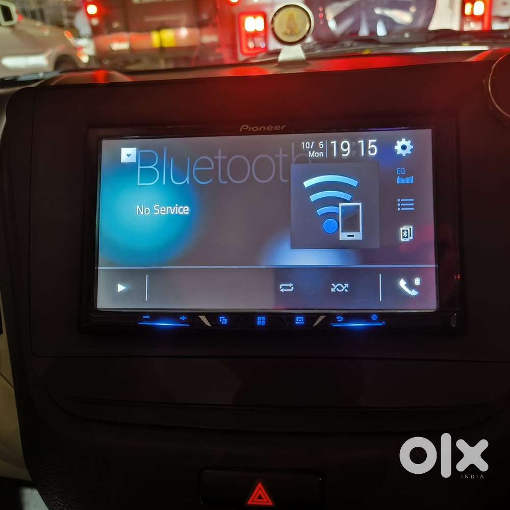 Car stereo pioneer 5290 bt