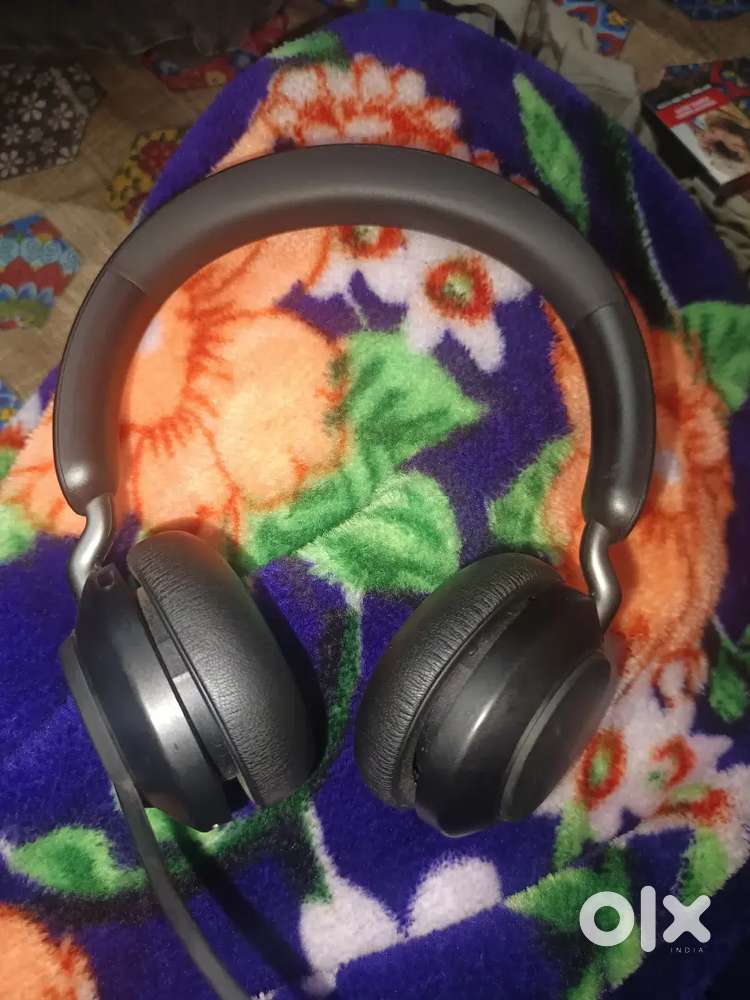 Jabra evolve wairless headset