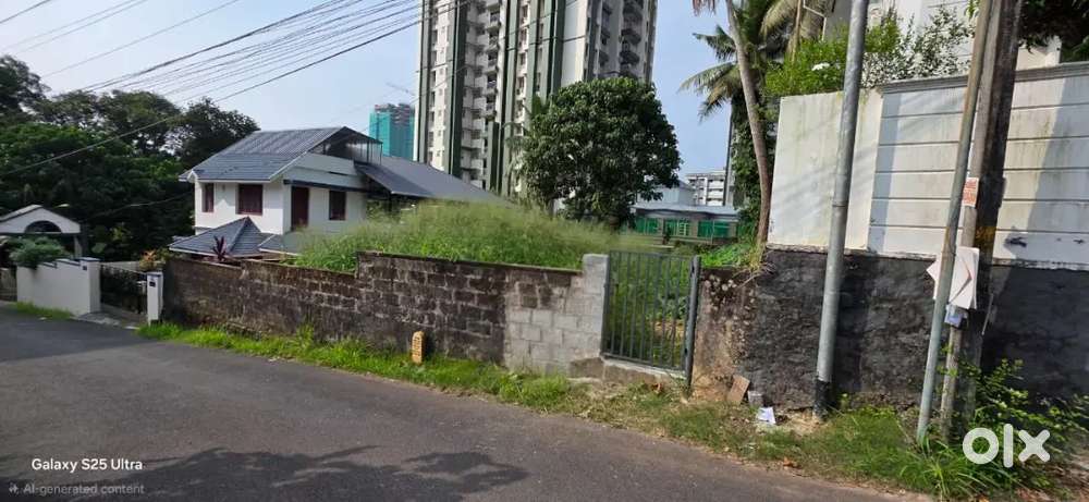 12 cent prime House plot padamugl Indira Nagar14.5 lac per cent