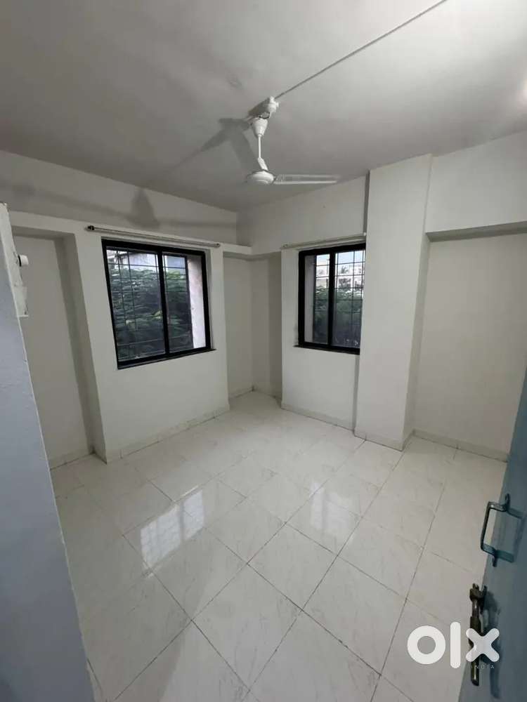 2bhk flat rent kamal agan society katraj rajas soc bibwawadi road