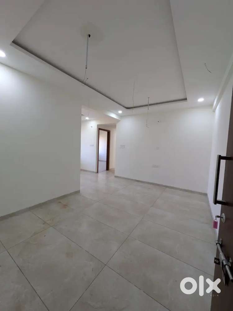 New Flat 3bhk at Indore for rent with more spaces