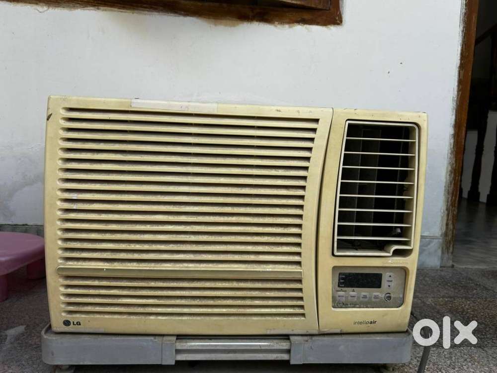 LG 1 ton window AC