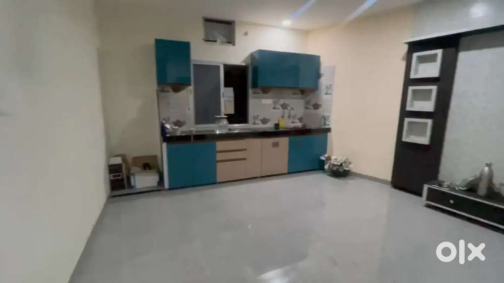 Need a girl flatmate