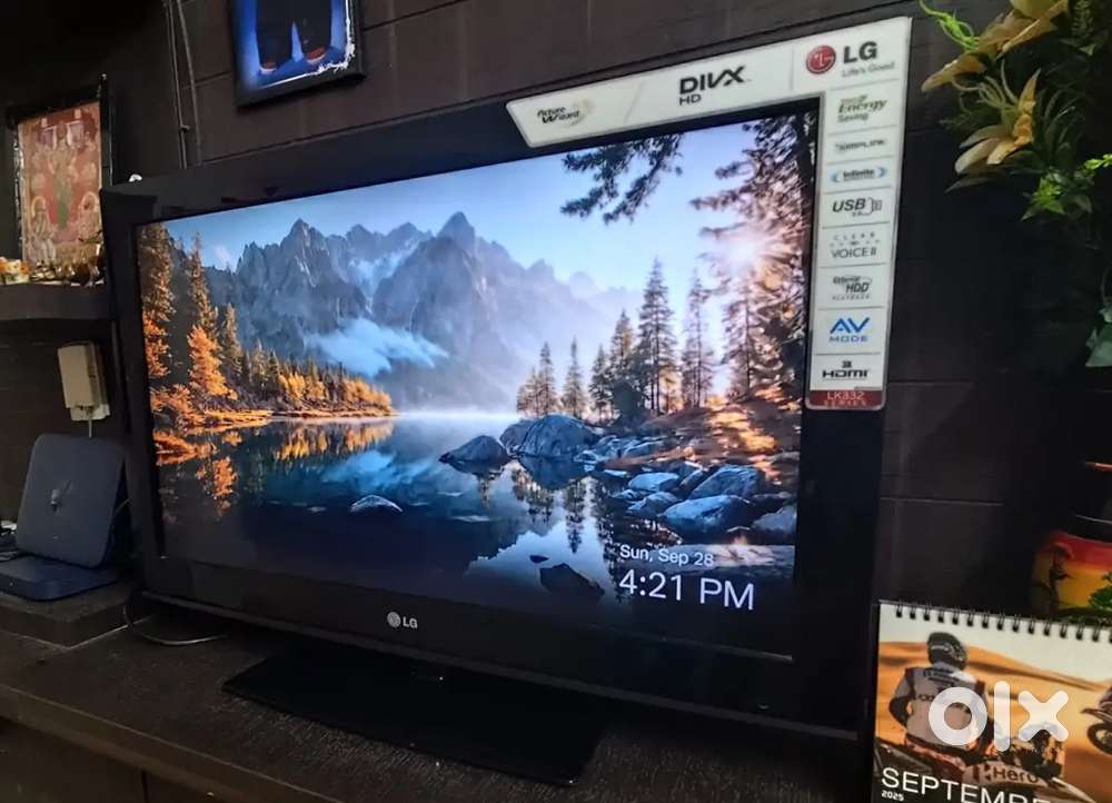 32 Inch LG LED TV for sale