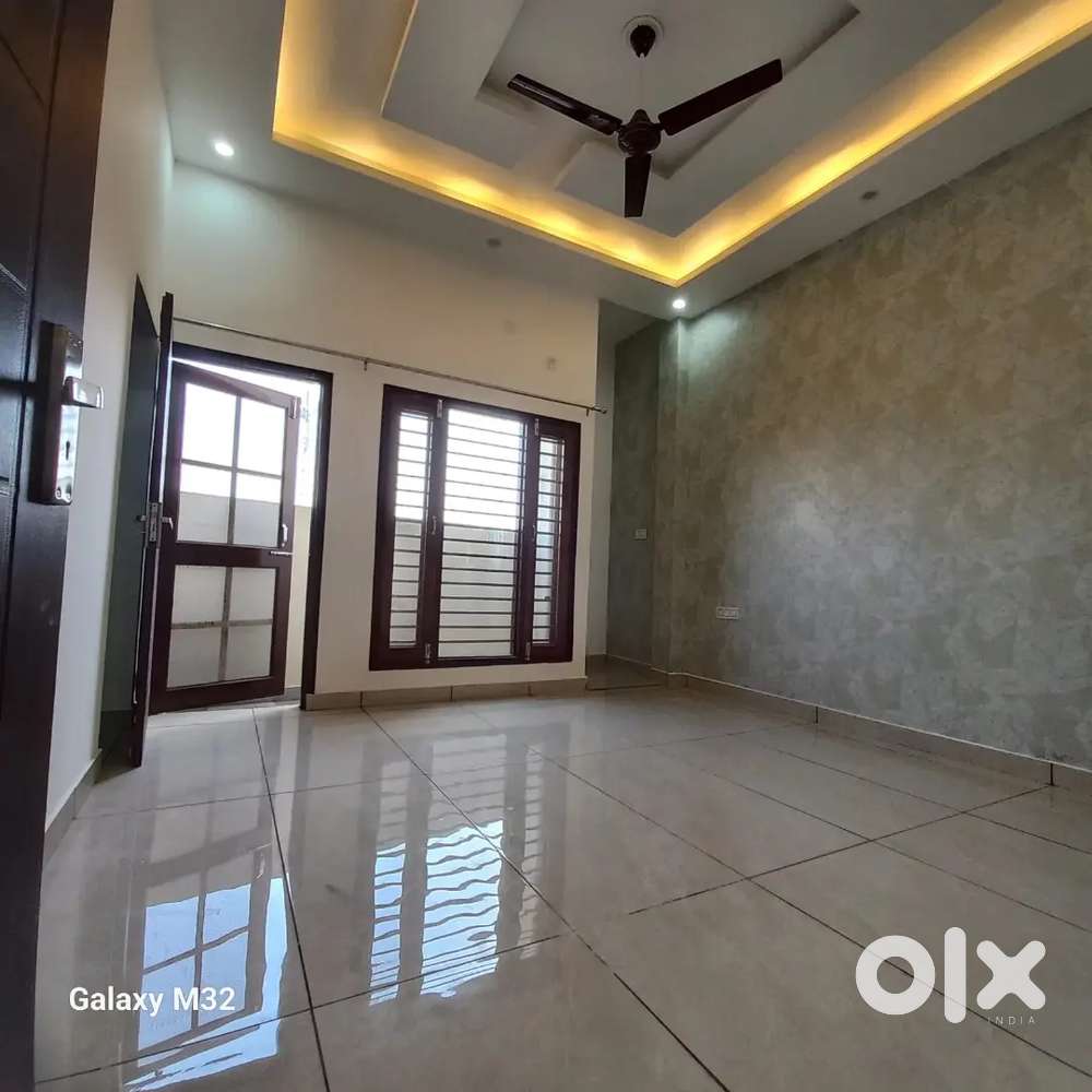 1bhk builder floor available aman vihar near by gms road