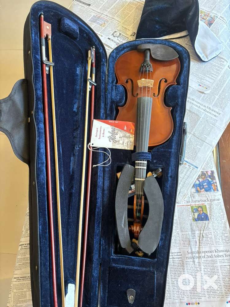 Hofner Violins ₹ 10000/- and Harmonium New is fir ₹ 7000/-