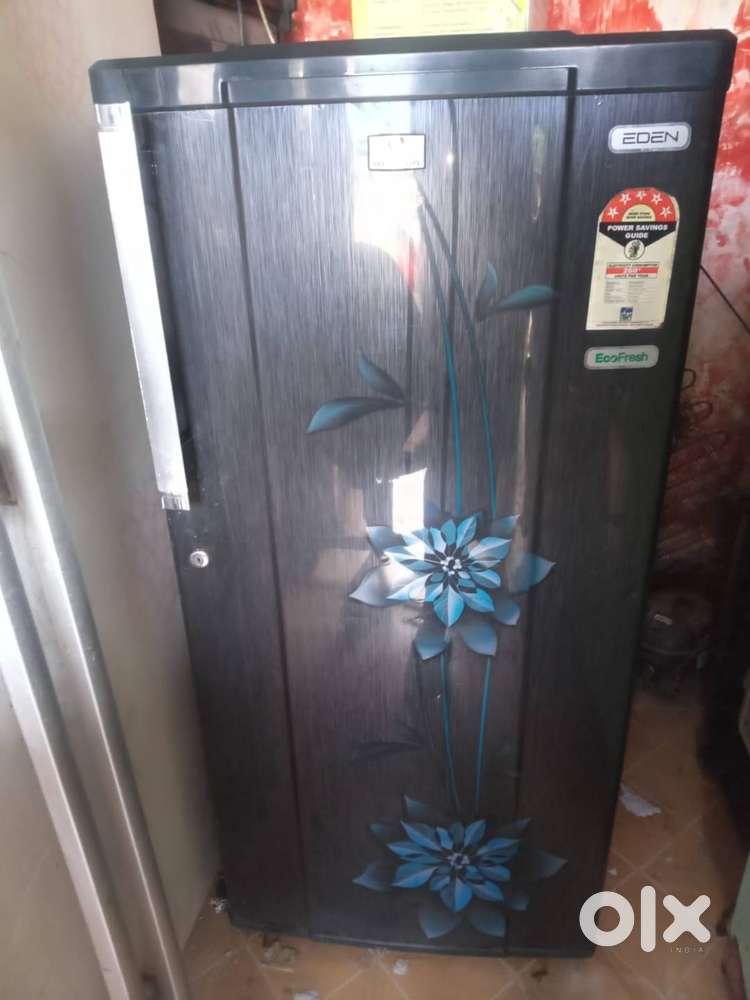 Sparkling deal on pre owned fridges with warranty and easy return
