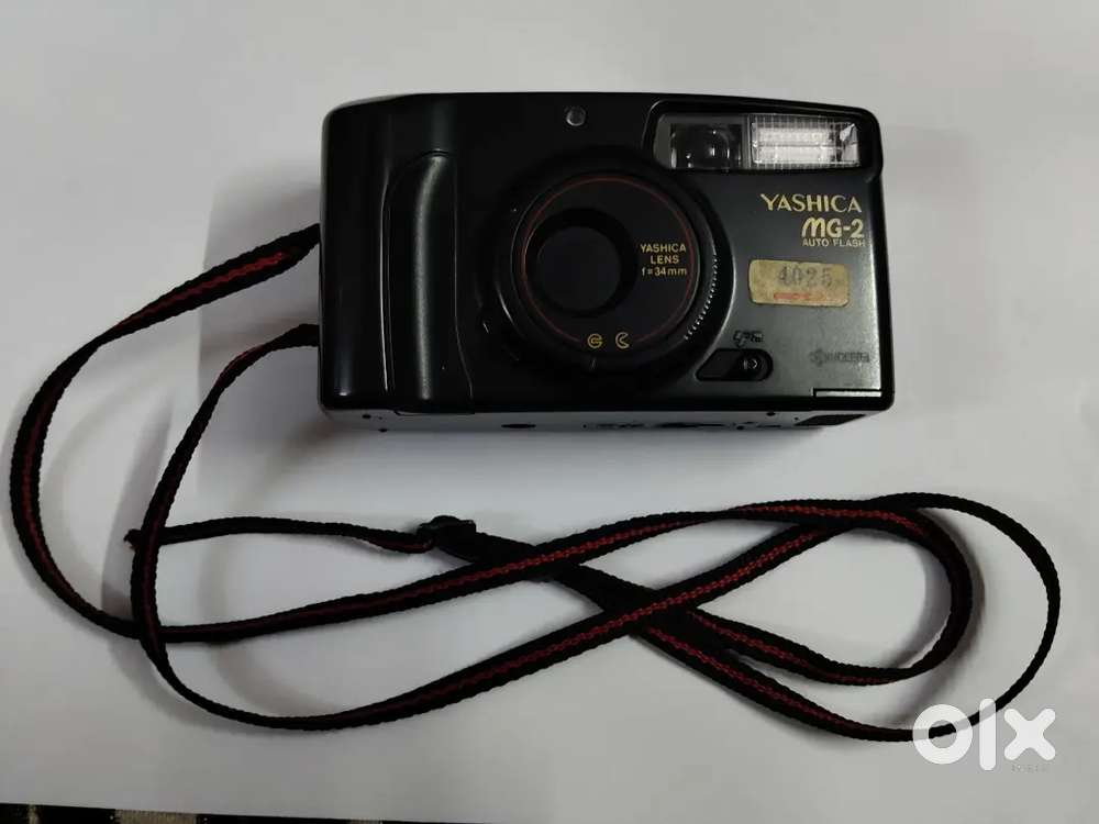 Name - Yashica MG-2 DX (auto flash)
