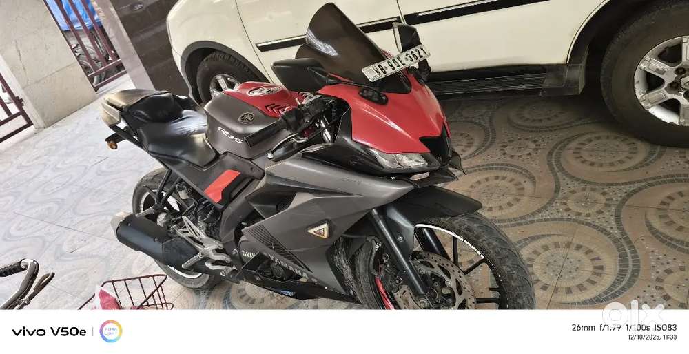 Yamaha r15 v3