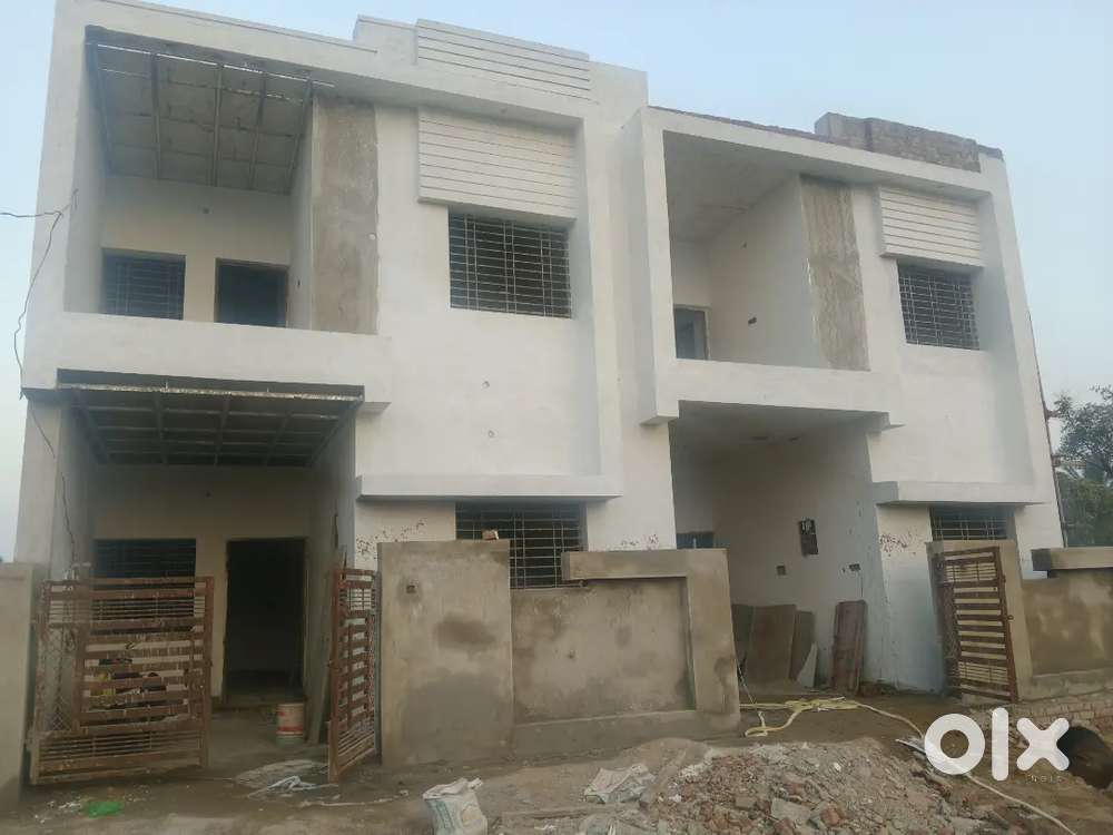 Maa bamleshwari coloney. 3bhk Dupex Borsi Durg