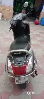 Sab kuch Ekdum ok h, new tyres h dono