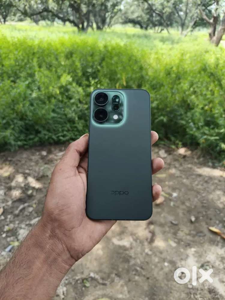Oppo Reno 14.