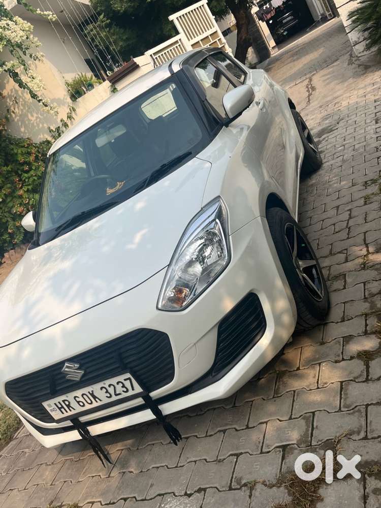 Maruti Suzuki Swift VXI 2020