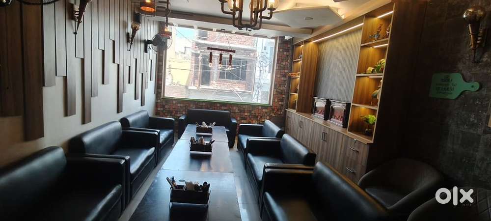 Restaurant available for lease