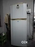 Selling samsung refrigerator