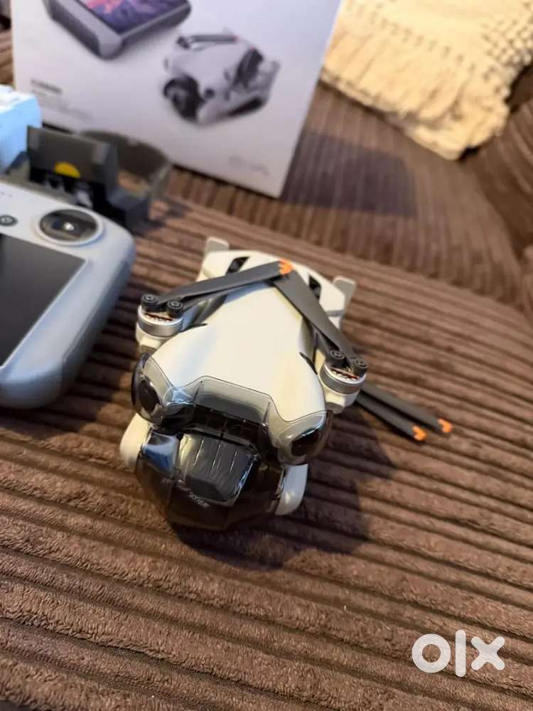 DJI Mini 4 Pro Fly More Combo with RC 2 Controller+ Care Refresh+ ND F