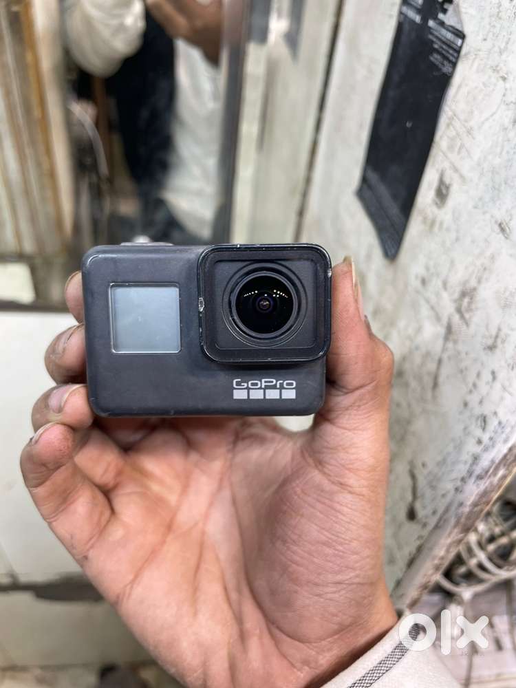 GoPro Hero 7 with battery