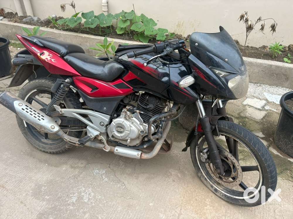 Pulsar 180