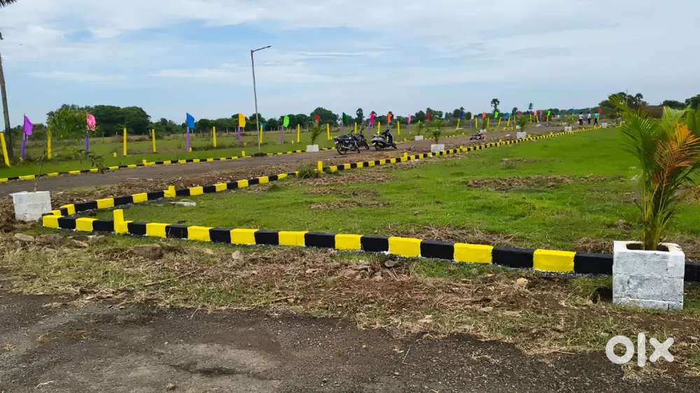 Corner plot for sale @ Manimanghalam