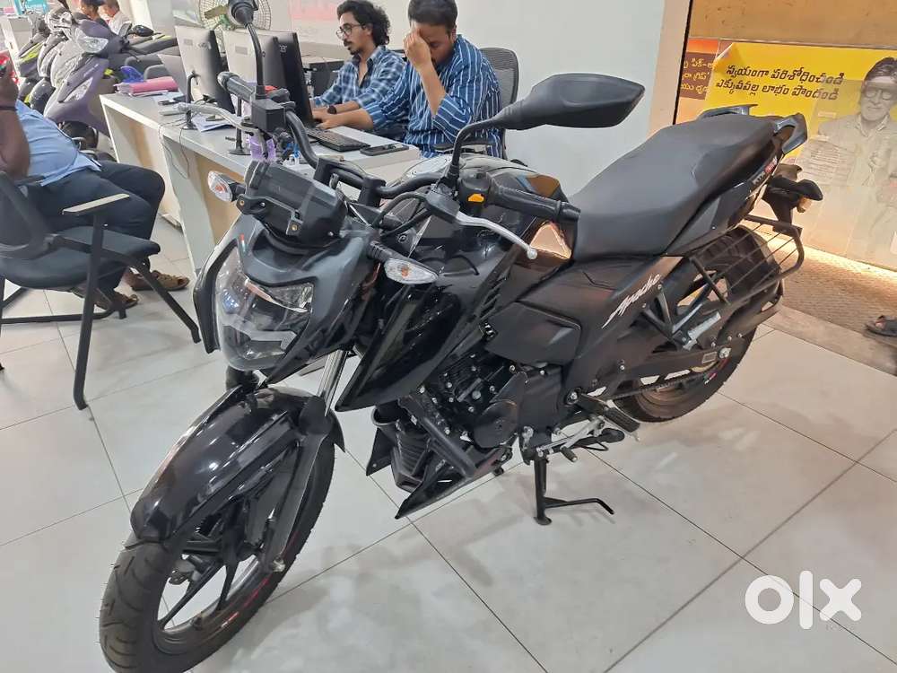 Tvs apache rtr 160 4v