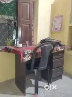 Study and dining table