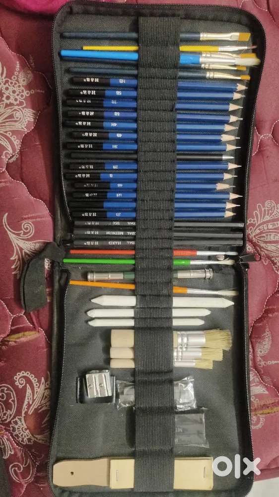 Sketching set, RGB lighting Keyboard and RBG lighting Mouse