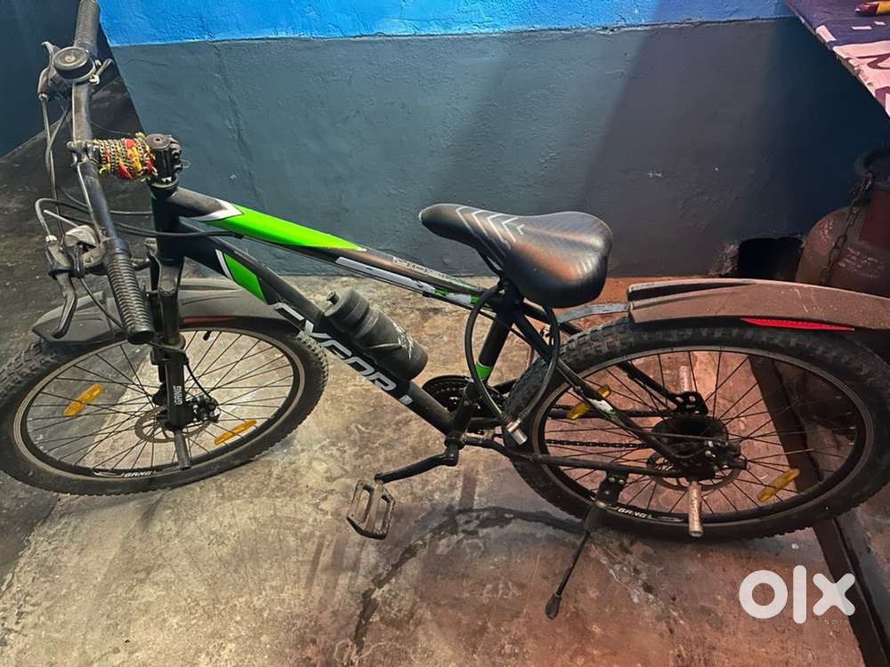 21 gear + disk break + free extra sticker