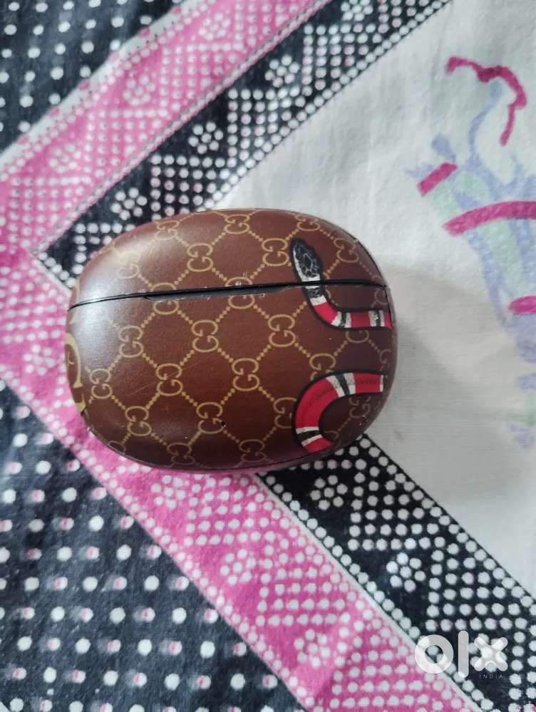 Realme buds with skin in best condition without damage.