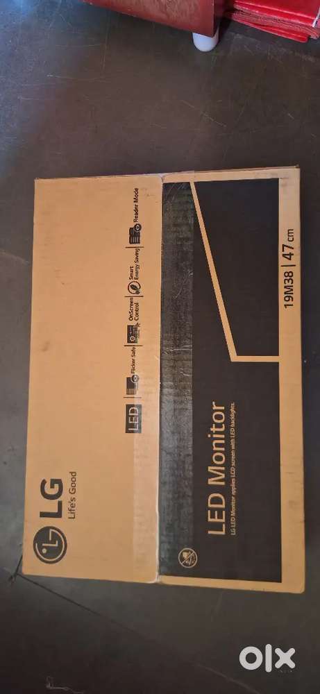LG Monitor 19 inch sealed pic with hdmi port