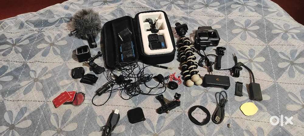 Go Pro Hero10, 1 Year 6 Month Old Just One Time Use ( Bill Available)