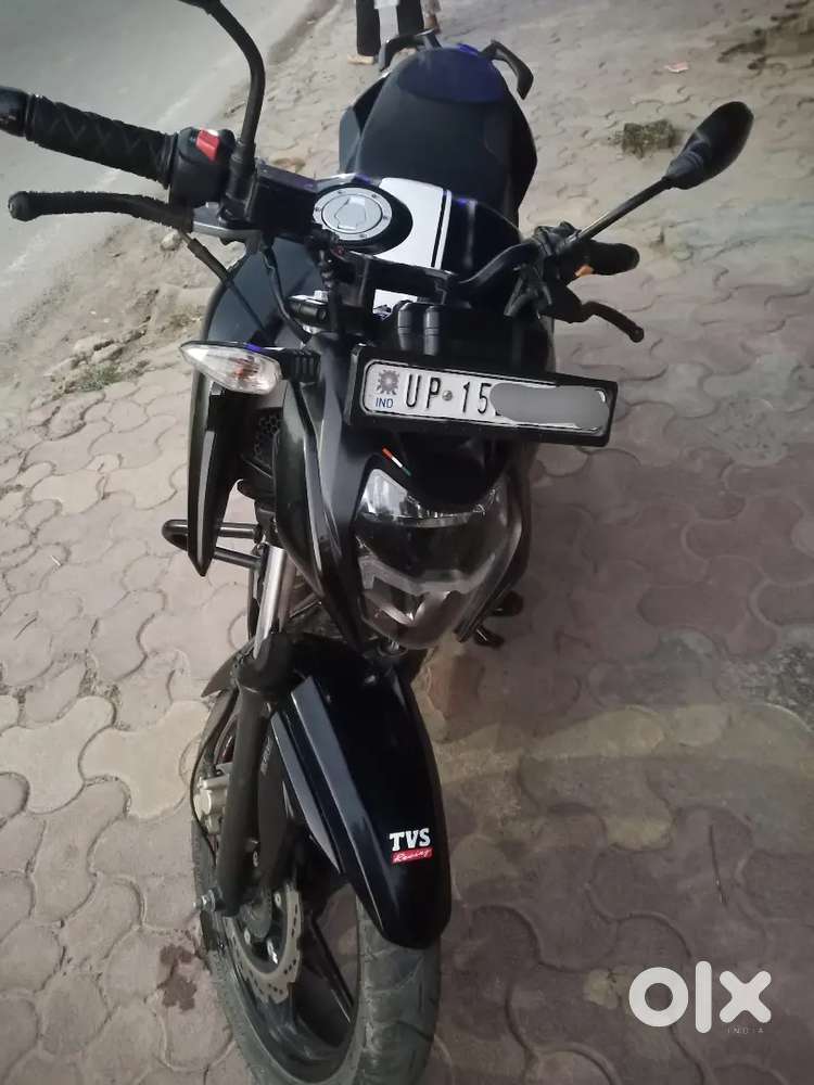 Apache RTR 160 4V BS6,Dual Disc single ABS, 2023 Model