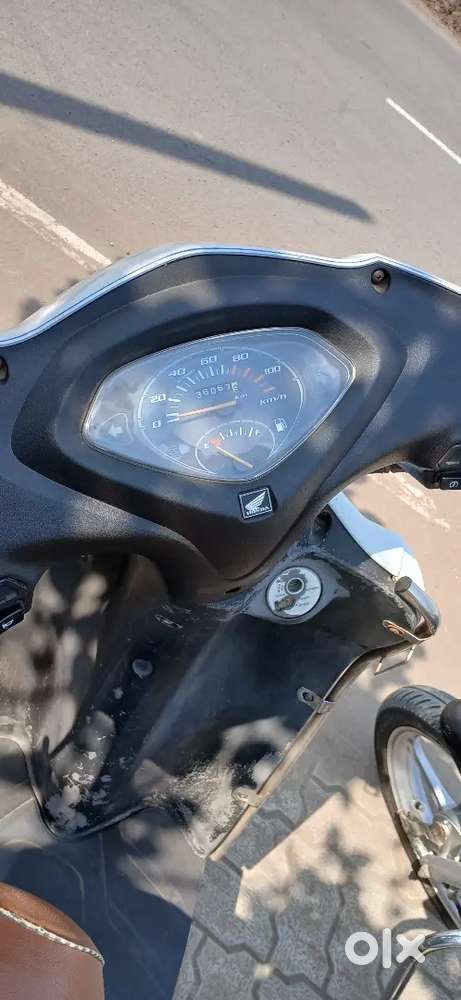 Activa sari condition