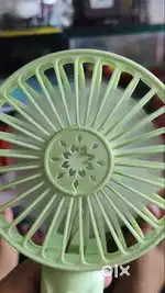 Fan for cooling phone