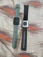 2 smart watch excellent condition