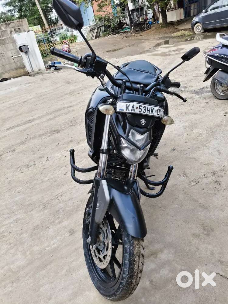 Yamaha fz  year end model