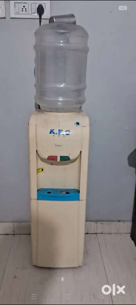 Water  dispenser