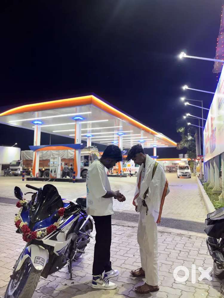 Rs200 mint condition