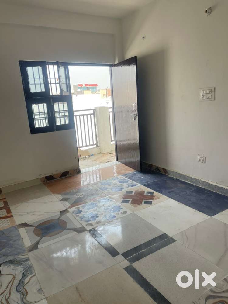 One room set with attached kitchen and washroom