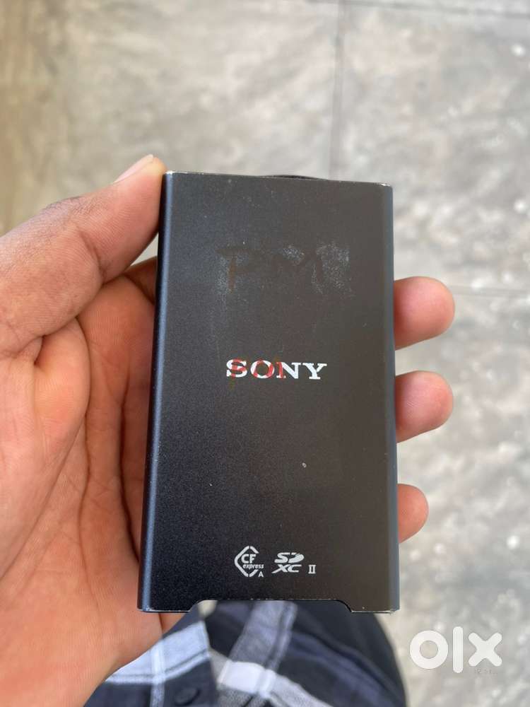 Sony card reader