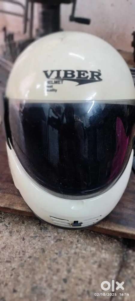 new tiptop condition helmet