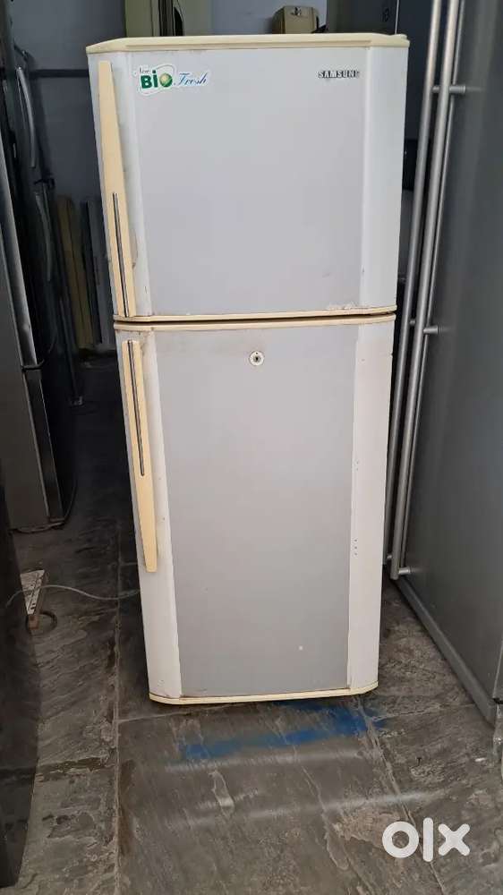 Samsung freeze d/d 240 ltr. O.k condition Perfect working